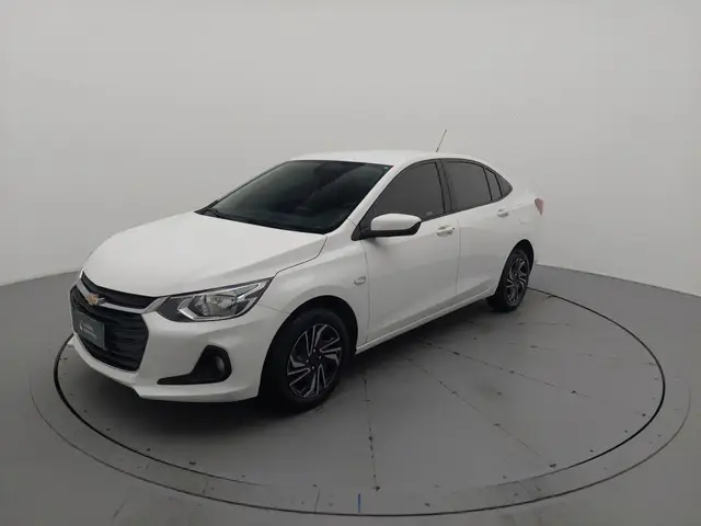 Carro Chevrolet Onix Plus 2025 LT 1.0