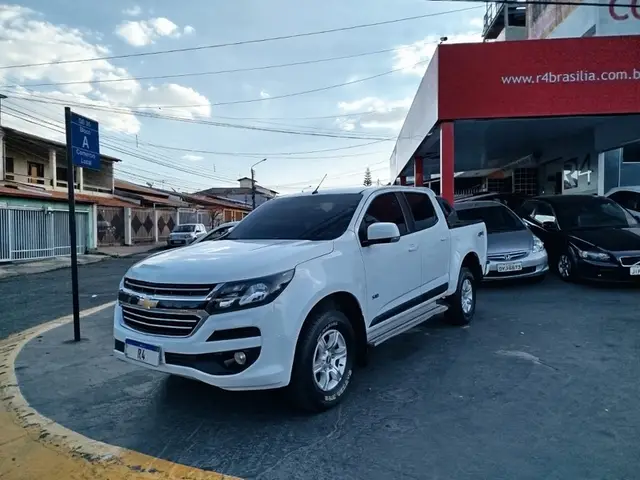 Carro Chevrolet S10 Cabine Dupla 2019 S10 2.8 CTDI LT 4WD (Cabine Dupla)