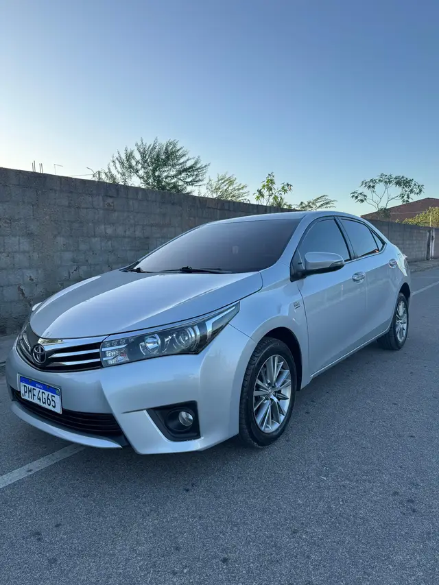 Carro Toyota Corolla 2016 2.0 Altis Multi-Drive S (Flex)