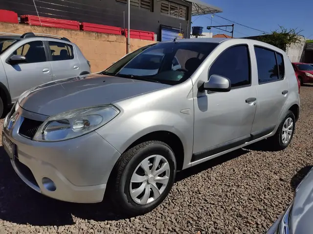 Carro Renault Sandero 2011 Expression 1.0 16V (flex)