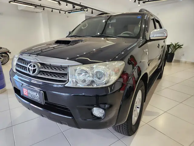 Carro Toyota Hilux SW4 2009 SRV 4x4 3.0 Turbo (aut)