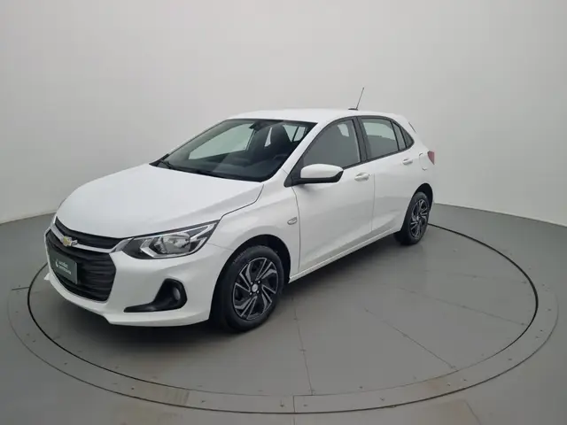 Carro Chevrolet Onix Plus 2024 LT 1.0