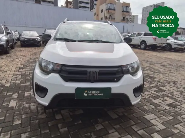 Carro Fiat Mobi 2024 Trekking 1.0