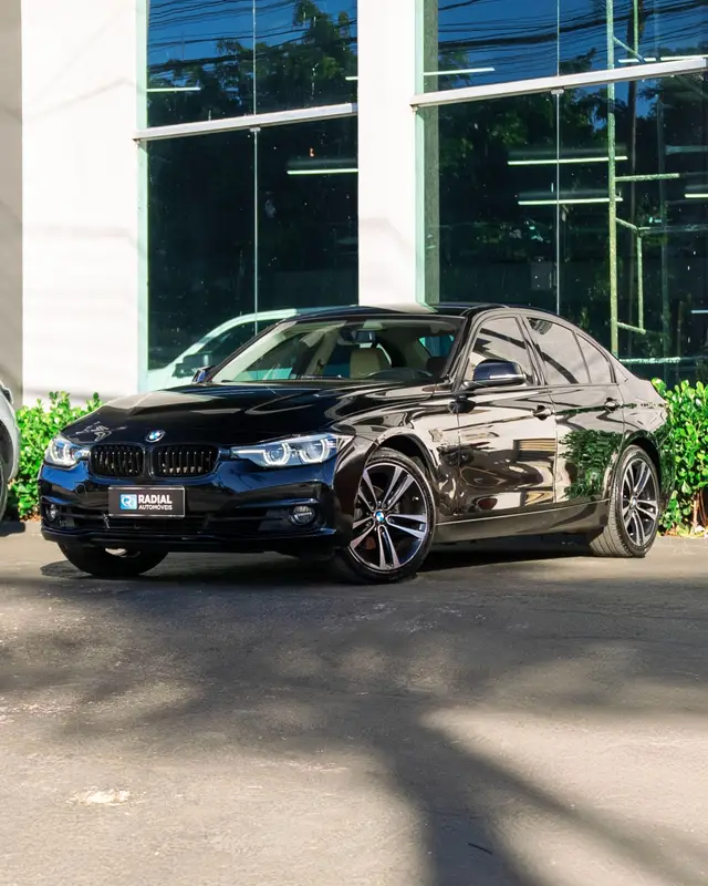 Carro BMW 320i 2018 320i M Sport 2.0