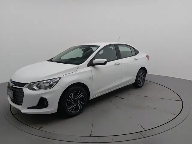 Carro Chevrolet Onix Plus 2024 LT 1.0
