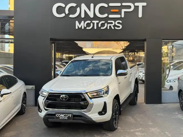 Carro Toyota Hilux Cabine Dupla 2021 SRX 2.8 TDI CD 4x4 (Aut)