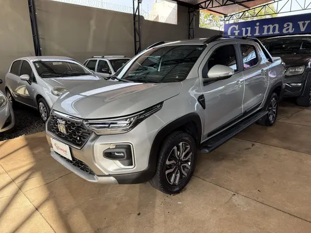 Carro Fiat Strada 2025 Ranch 1.0 Turbo
