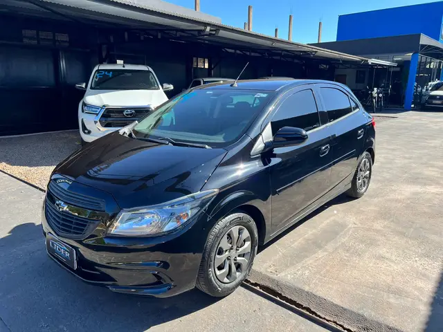 Carro Chevrolet Onix 2019 1.0 Joy SPE/4