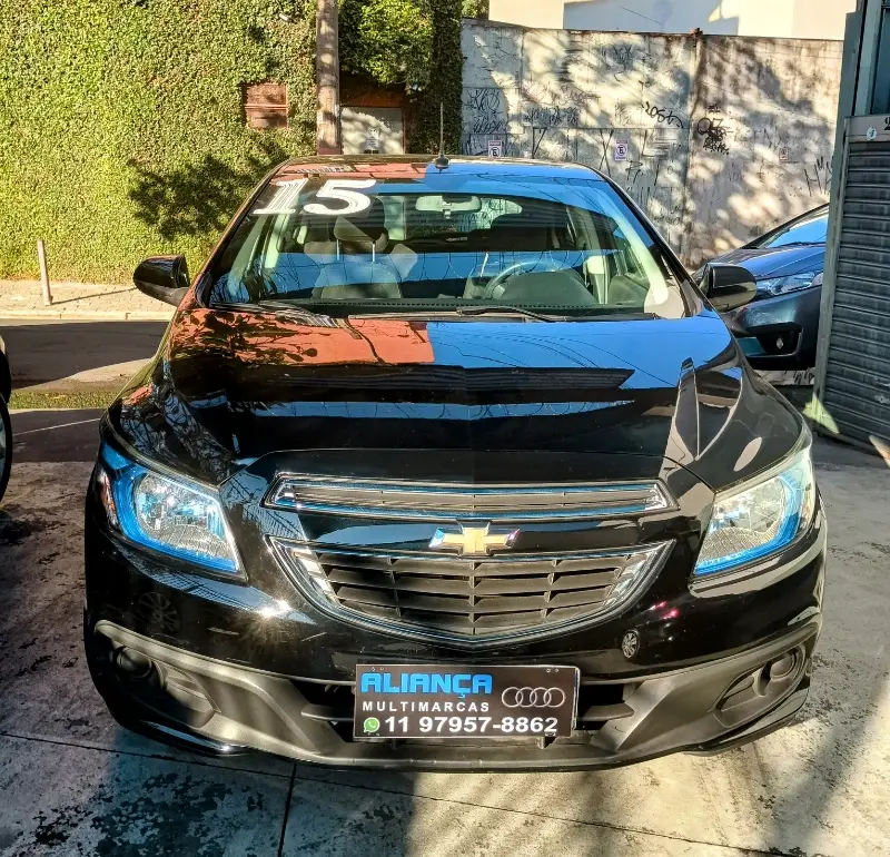 Chevrolet Onix 1.4 LT SPE/4 (Aut)