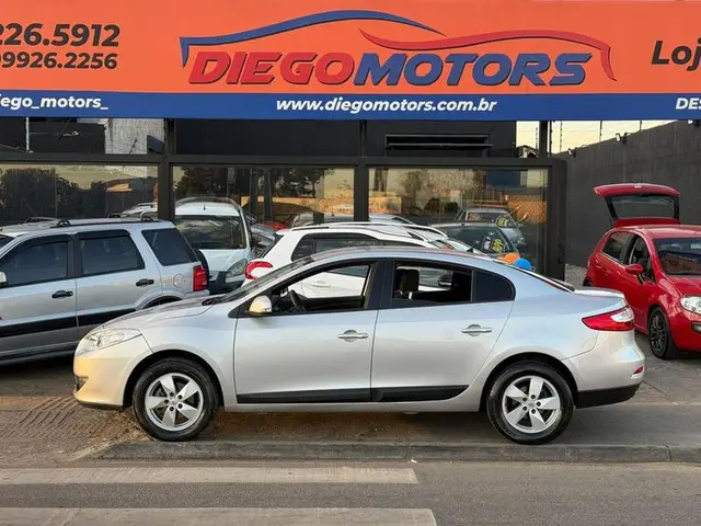 Carro Renault Fluence 2014 1.6 16V Expression (Flex)