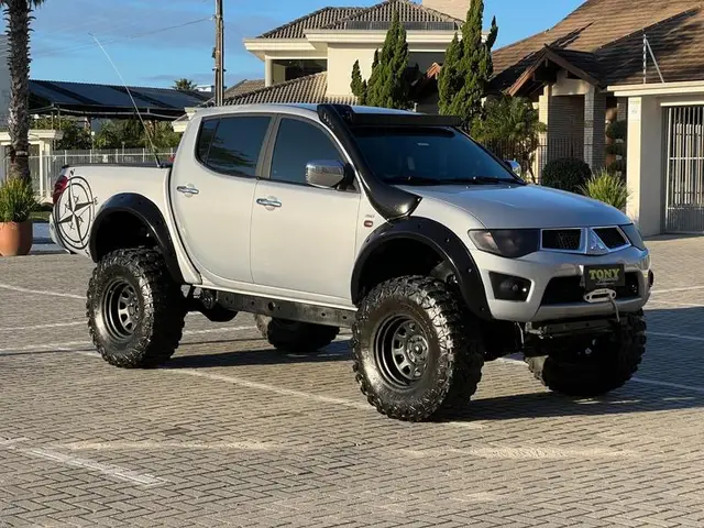 Carro Mitsubishi L200 Triton Sport 2012 3.2 DI-D