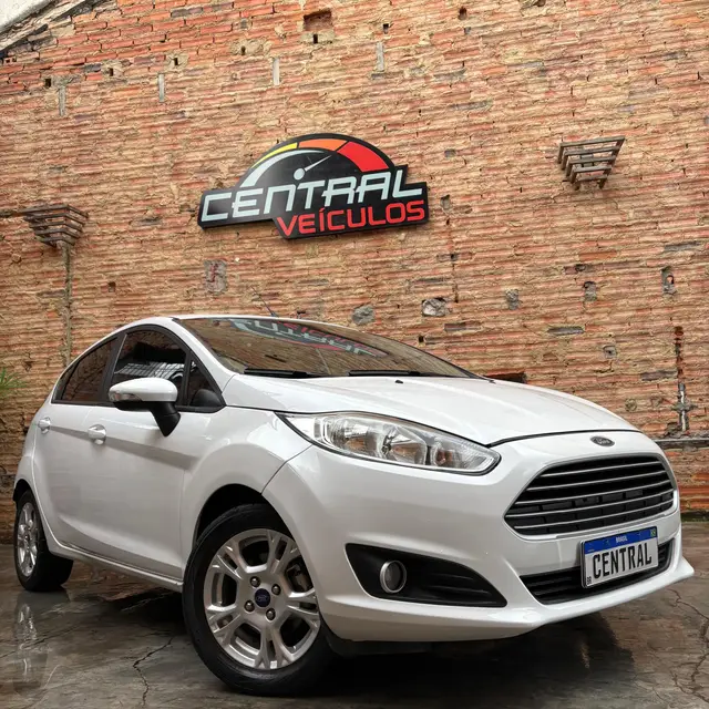 Carro Ford New Fiesta Hatch 2015 New Fiesta S 1.5 16V