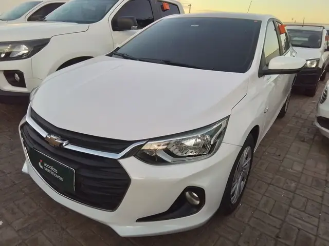 Carro Chevrolet Onix Plus 2024 LT 1.0