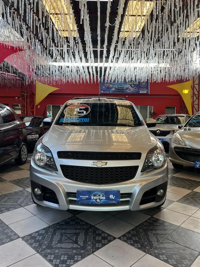 Carro Chevrolet Montana 2015 Sport 1.4 (Flex)