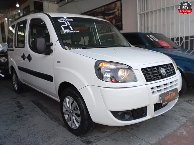 Carro Fiat Doblò 2021 Essence 1.8 16V (Flex)