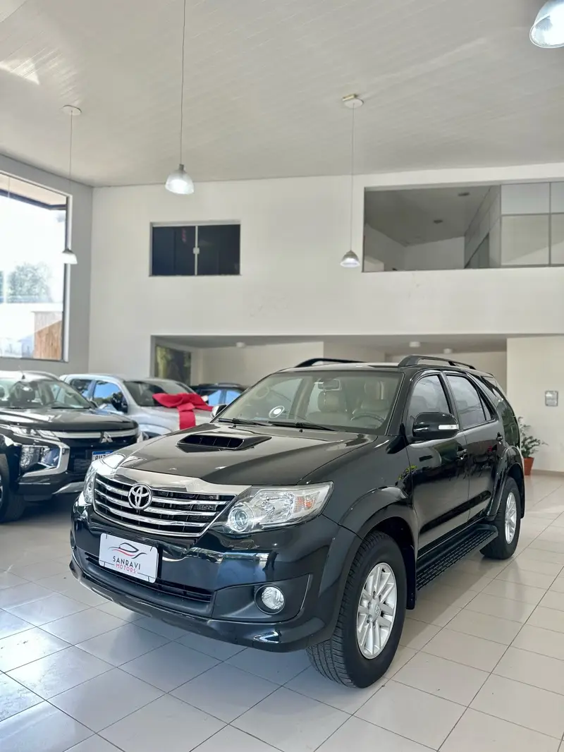 Toyota SRV 3.0 TDI 4X4 (5 Lugares)