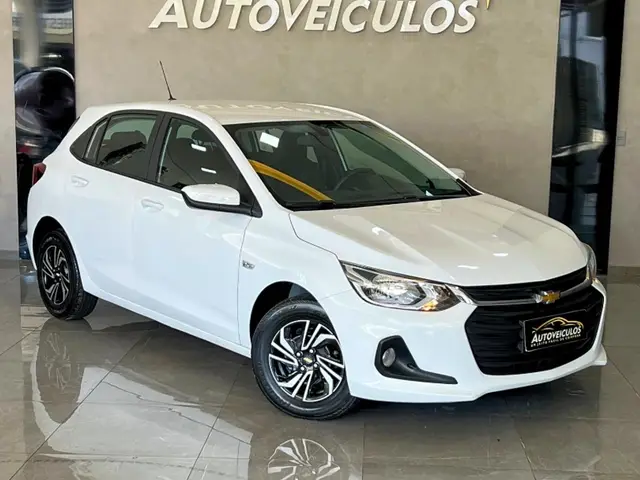 Carro Chevrolet Onix 2024 1.0