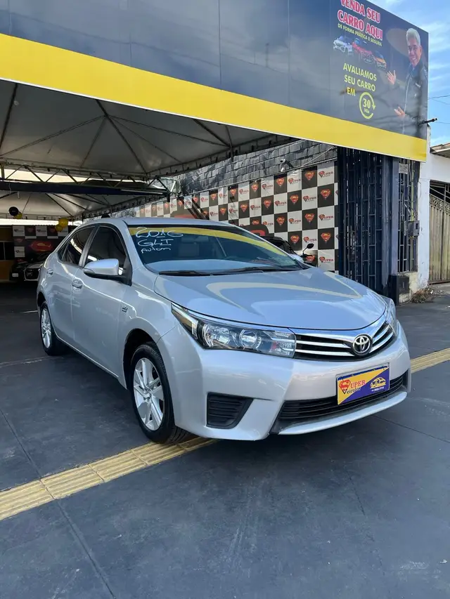 Carro Toyota Corolla 2016 1.8 GLi (Aut.)