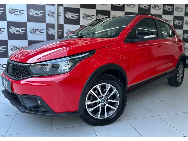 Carro Fiat Argo 2024 Trekking 1.3