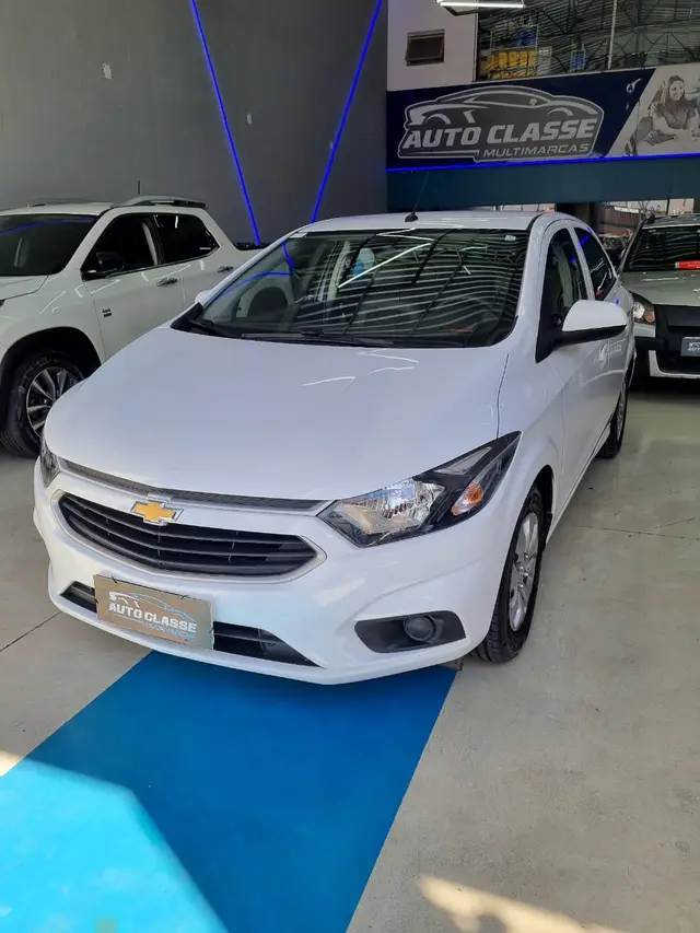 Carro Chevrolet Onix 2019 1.0 LT SPE/4