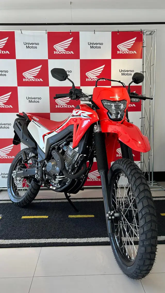 Moto Honda XR 300L 2025 Tornado