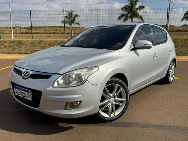 Carro Hyundai i30 2010 2.0 16V (aut)