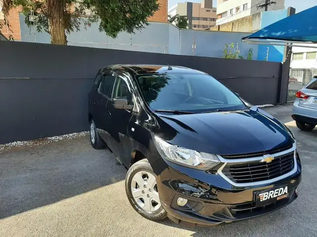 Carro Chevrolet Spin 2023 LS 1.8 (Aut.)
