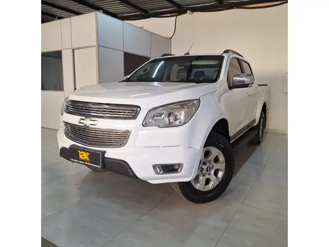 Carro Chevrolet S10 Cabine Dupla 2016 S10 2.8 CTDI LTZ 4WD (Cabine Dupla) (Aut)