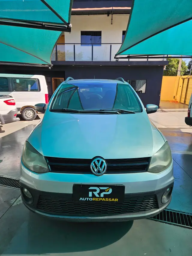 Carro Volkswagen CrossFox 2012 1.6 VHT (Flex)