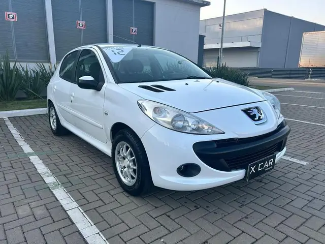 Carro Peugeot 207 2012 Hatch XR 1.4 8V (flex) 4p