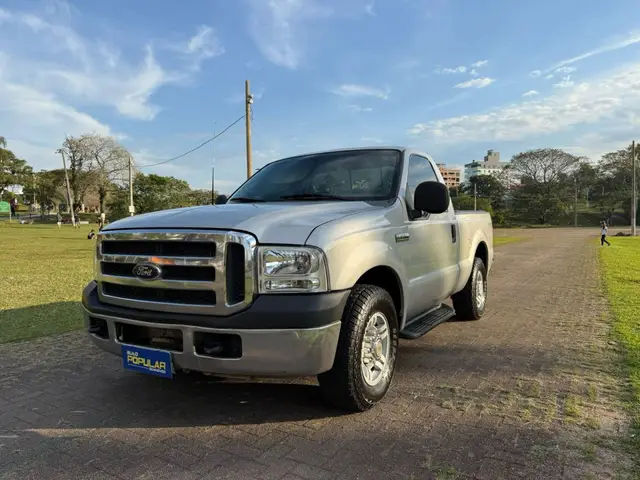 Carro Ford F-250 2008 XLT 4x2 3.9 (Cab Simples)
