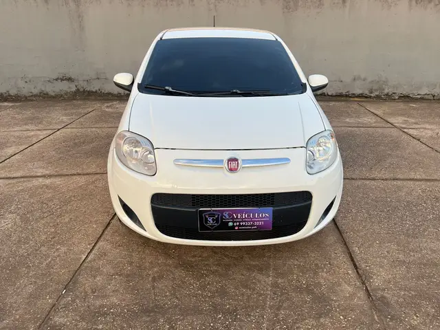 Carro Fiat Palio 2015 Attractive 1.4 Evo (Flex)