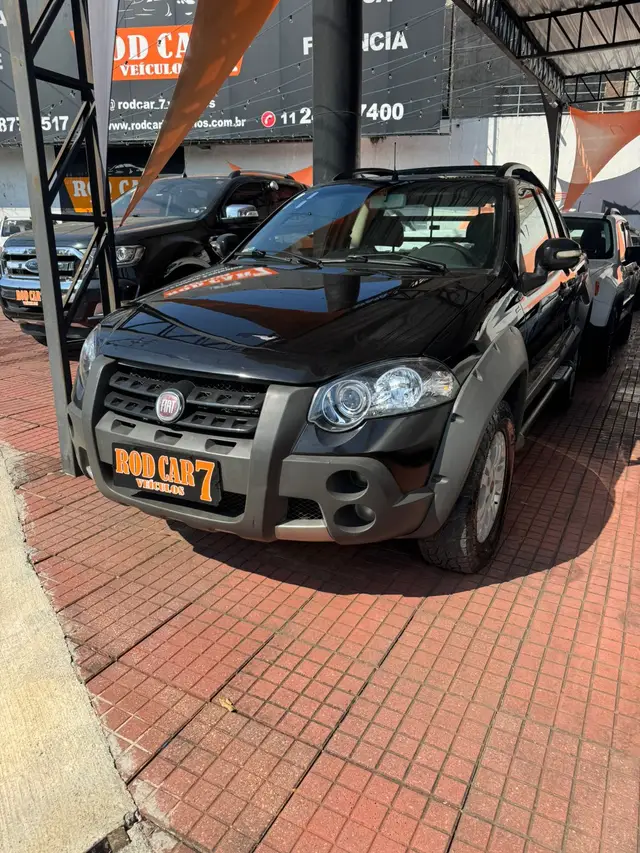 Carro Fiat Strada 2011 Adventure Locker 1.8 16V (Cabine Estendida)