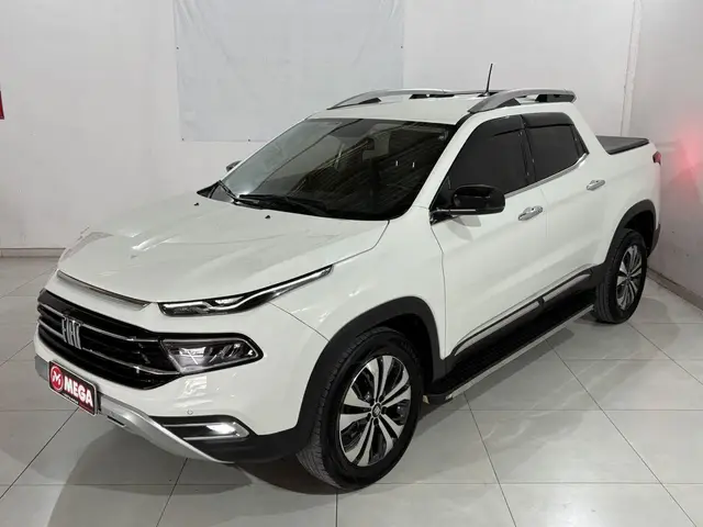 Carro Fiat Toro 2022 Volcano 2.0 TDI 4x4 (Aut)