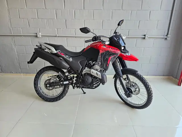 Moto Yamaha XTZ 250 Lander 2025 Connected