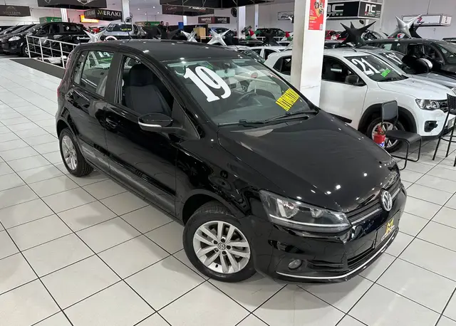 Carro Volkswagen Fox 2019 1.6 MSI Connect I-Motion (Flex)