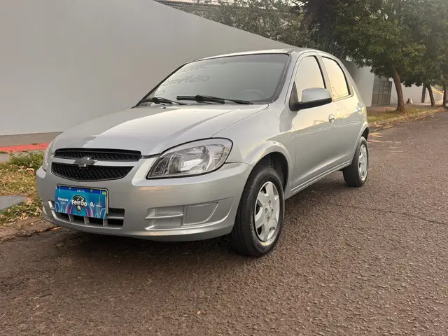 Carro Chevrolet Celta 2012 LT 1.0 (Flex)