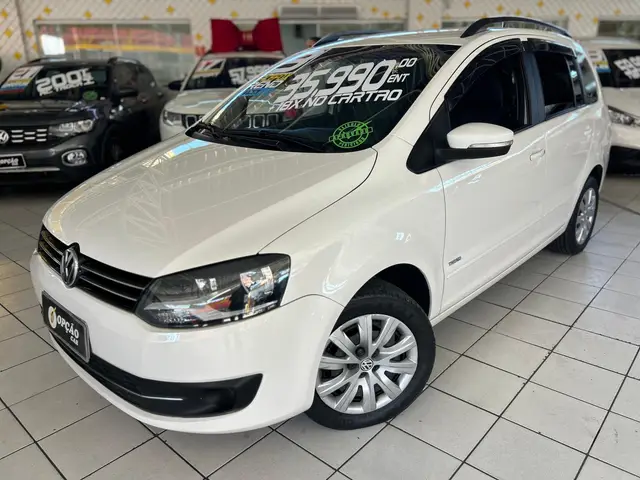 Carro Volkswagen SpaceFox 2013 1.6 8V Trend (Flex)