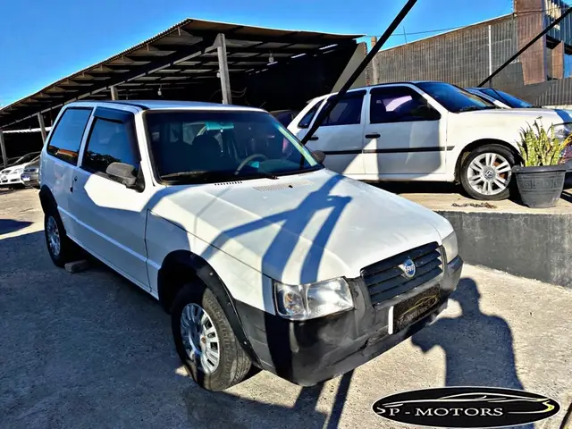 Carro Fiat Uno Mille 2011 Fire Economy Way 1.0 (Flex) 2p