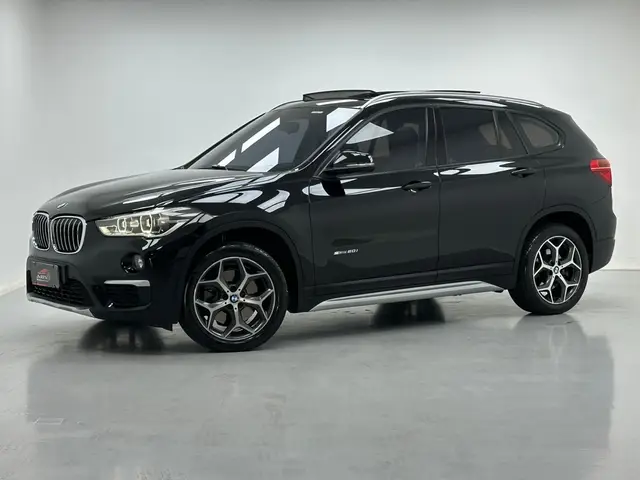 Carro BMW X1 2016 2.0 sDrive20i GP