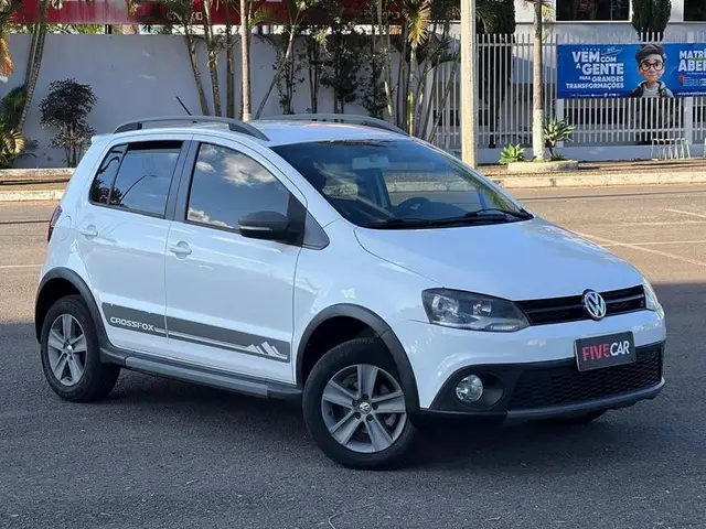 Carro Volkswagen CrossFox 2012 1.6 VHT (Flex)