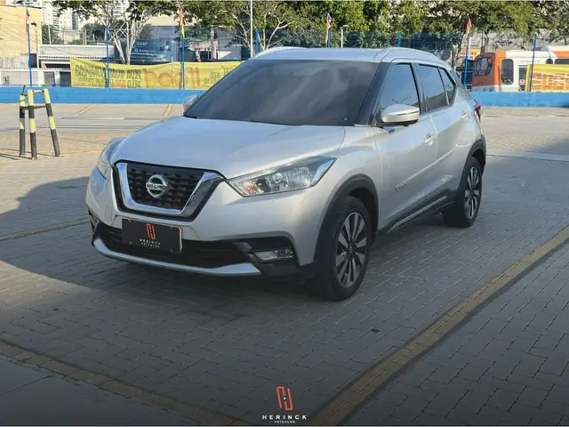 Carro Nissan Kicks 2017 1.6 SL CVT (Flex)