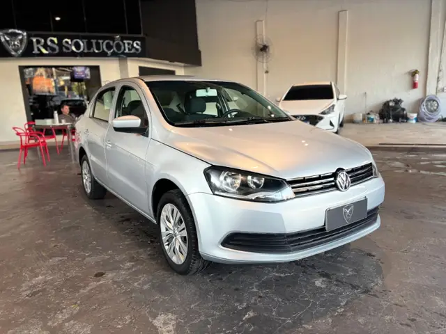 Carro Volkswagen Voyage 2016 1.6 VHT Trendline (Flex)