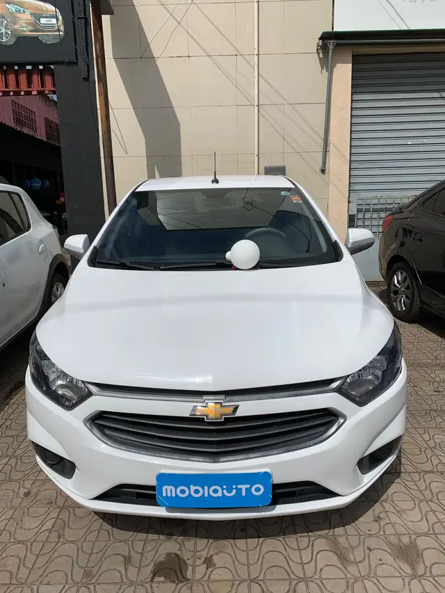 Carro Chevrolet Onix 2019 1.0 LT SPE/4