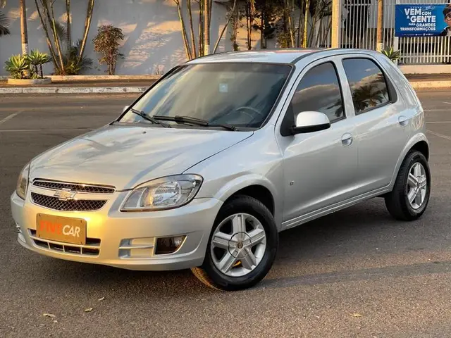 Carro Chevrolet Celta 2012 LS 1.0 (Flex) 2p