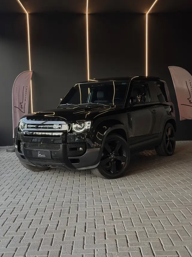 Carro Land Rover Defender 2022 SE 90 2.0 (Aut)