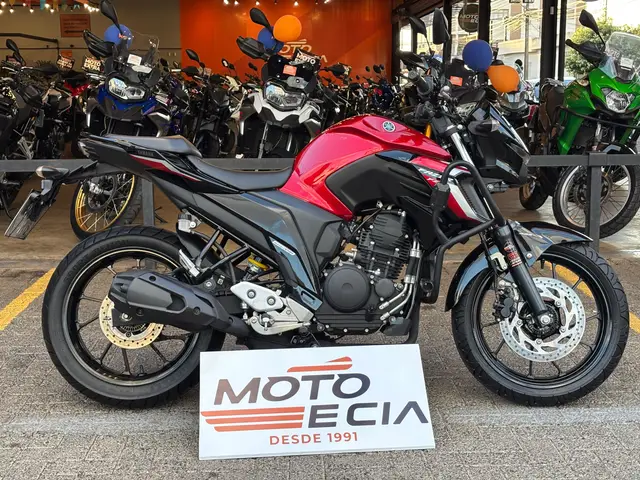 Moto Yamaha Fazer FZ25 2024 ABS