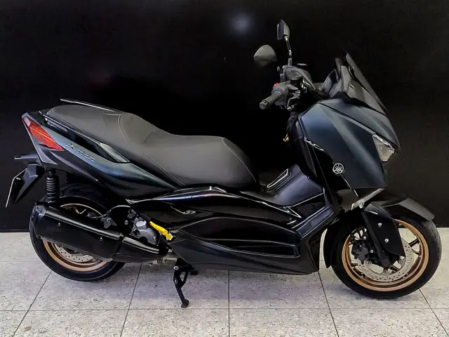 Moto Yamaha XMax 2024 ABS
