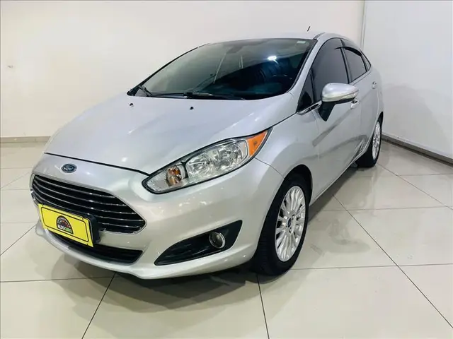 Carro Ford New Fiesta Sedan 2014 1.6 Titanium PowerShift (Flex)