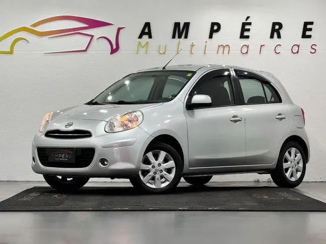Carro Nissan March 2014 1.6 16V S (Flex)